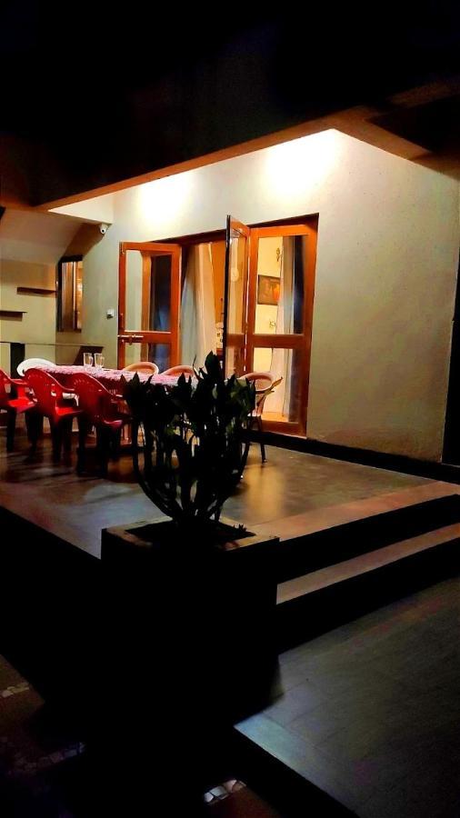 Nivritti Villa Matheran Exterior photo