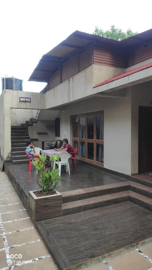 Nivritti Villa Matheran Exterior photo