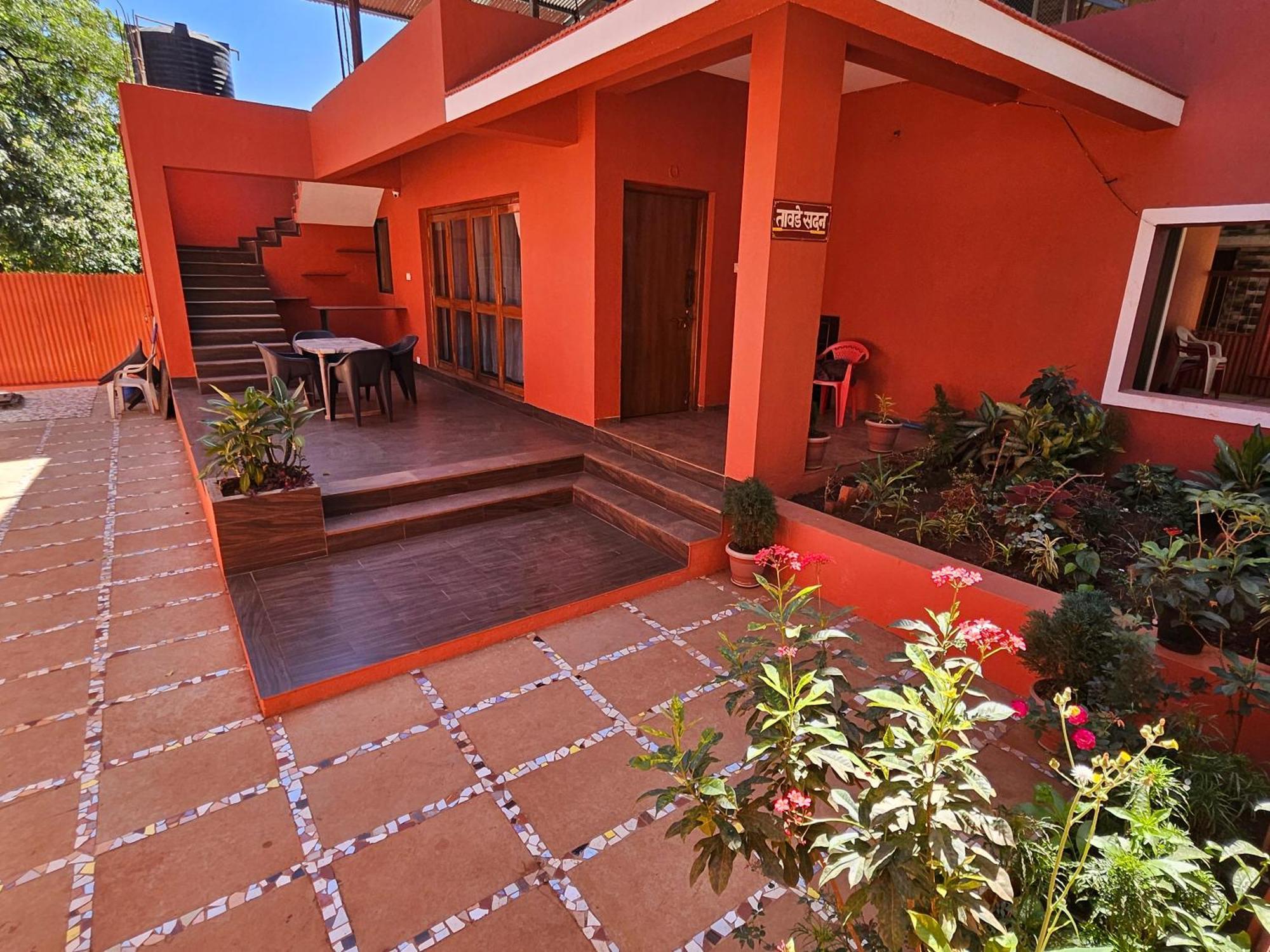 Nivritti Villa Matheran Exterior photo